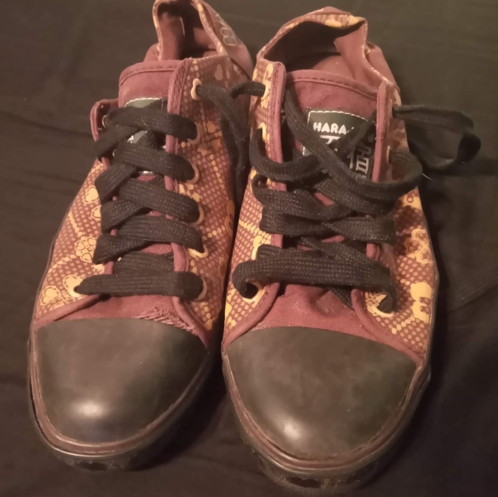 Harajuku Lovers Womans Sneakers (Size 8)